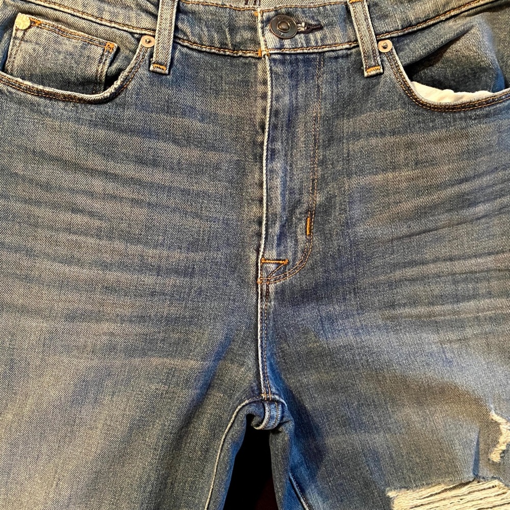Hudson High Rise Ripped Jeans - Picture 7 of 8